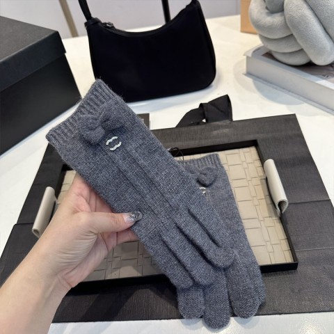 Luxury Five-Finger Touch Screen Mittens for Men and Women