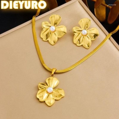 DIYURO Women's Fashion Jewelry Set, 316L Stainless Steel Necklace & Earrings, Inlaid Pearl, Exaggerated Flowers