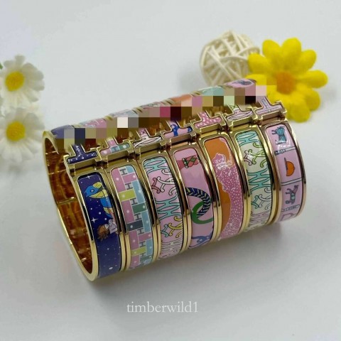 H Letter Bangle Bracelet Unisex 12mm Titanium Enamel