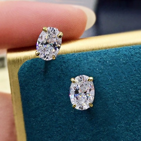 Choucong Women's Sterling Silver Moissanite Stud Earrings