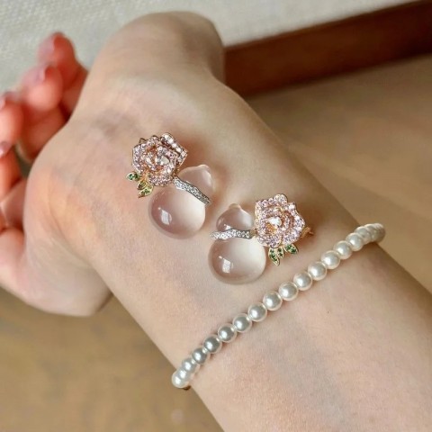 Crystal Rose Transparent Ice Chalcedony Earrings & Necklace Set for Women