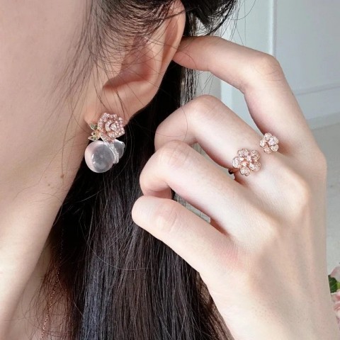 Crystal Rose Transparent Ice Chalcedony Earrings & Necklace Set for Women