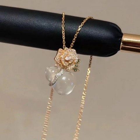 Crystal Rose Transparent Ice Chalcedony Earrings & Necklace Set for Women