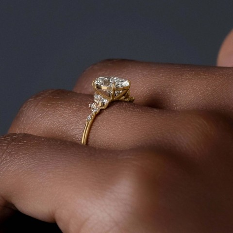 YES1 Women's Oval Cut 925 Sterling Silver 1-3 Carat 14K Gold Plated Zircon Cluster Engagement Ring with Certificate