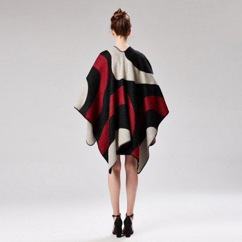 Luxury Women's Pashmina Poncho with Geometric Pattern for Warm Winter Wear M332