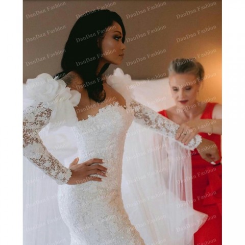 Plus Size Lace Wedding Gown with Detachable Train and Long Sleeves for Elegant Bridal Look