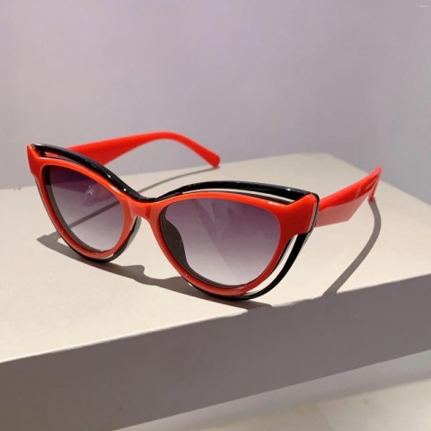 KAMMPT Women's Fashion Cat Eye Gradient Sunglasses 2025 Hollow Rim Vintage Eyewear