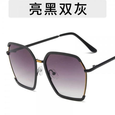 Sunglasses H25318 - Trendy Korean Style Large Frame Men's Sunglasses