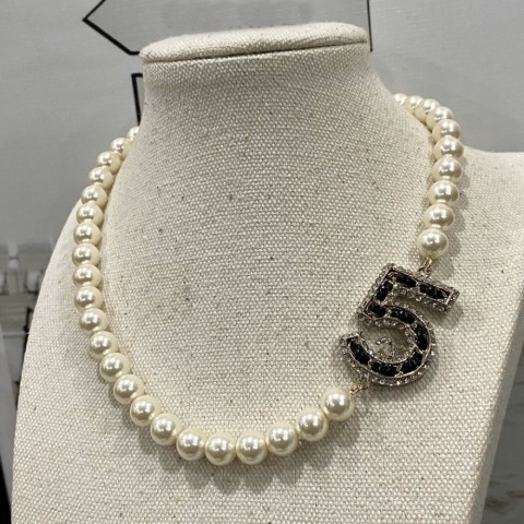 Luxury Women's Gold Plated Brass Pendant Necklace with Crystal Rhinestone Chain