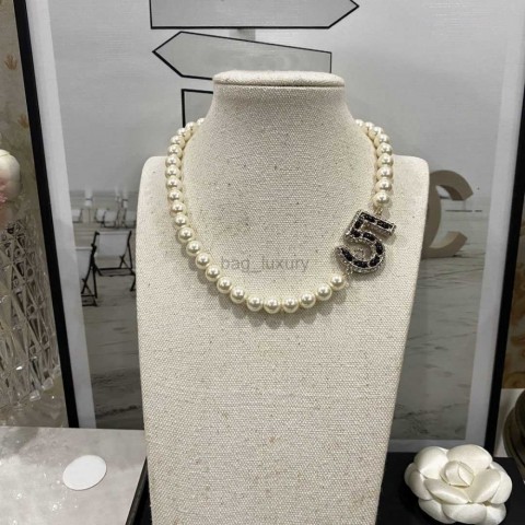Luxury Women's Gold Plated Brass Pendant Necklace with Crystal Rhinestone Chain