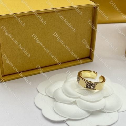 Luxury Classic Diamond Band Ring for Women, High-Quality Gold & Silver Jewelry, Engagement Gift