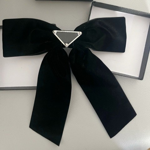 Designer Girls Classic Letter Barrettes & Clips - Fashion Women Hair Accessories b3f9