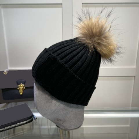 Luxury Unisex Winter Designer Beanie Caps - Warm Knit Skull Caps for Men and Women