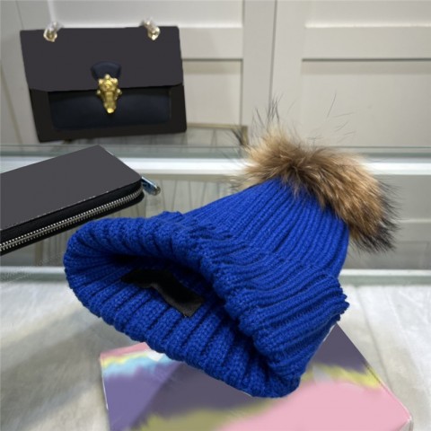 Luxury Unisex Winter Designer Beanie Caps - Warm Knit Skull Caps for Men and Women