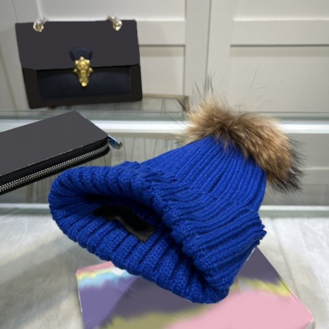 Luxury Unisex Winter Designer Beanie Caps - Warm Knit Skull Caps for Men and Women