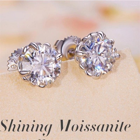 Lefei MSE013 Classic Stud Earrings for Women, Luxury Moissanite Flower Design Silver S925