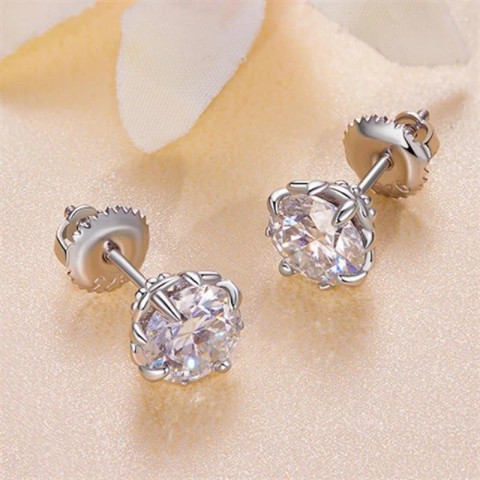 Lefei MSE013 Classic Stud Earrings for Women, Luxury Moissanite Flower Design Silver S925