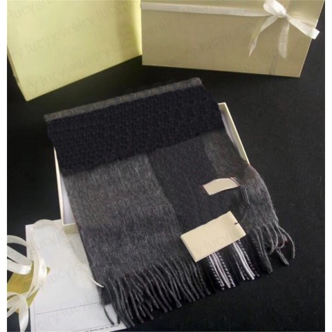 Luxury Cashmere Scarf for Unisex - Plaid Design, 8 Colors, Warm & Stylish