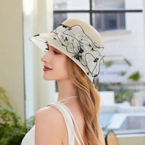 Elegant Beret Women Sun Protection Hat with Flower Bow