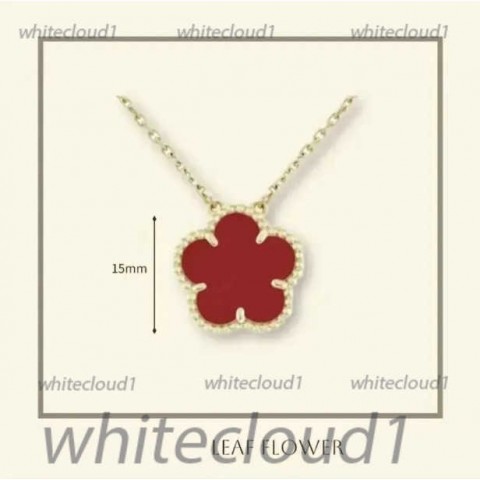 Luxury Four Leaf Clover Pendant Necklace, High-Quality 18K Gold Plated, Unisex Crystal Rhinestone Necklace