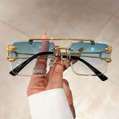 Vintage Oversized Square Sunglasses for Women with Gradient Yellow Alloy Frame