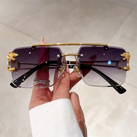 Vintage Oversized Square Sunglasses for Women with Gradient Yellow Alloy Frame