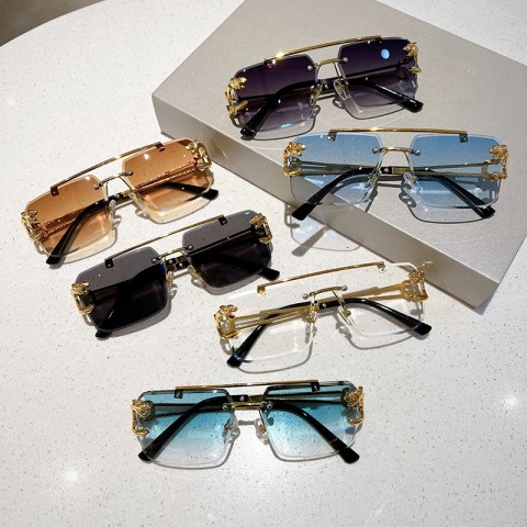 Vintage Oversized Square Sunglasses for Women with Gradient Yellow Alloy Frame