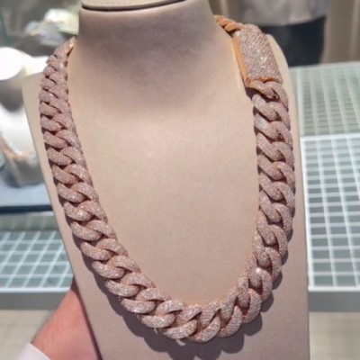 Fine Hip Hop Pendant Necklace with 10k Gold & VVS1 Moissanite Chain