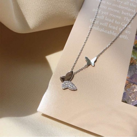 Sparkle Butterfly Dia Inlaid Necklace for Women