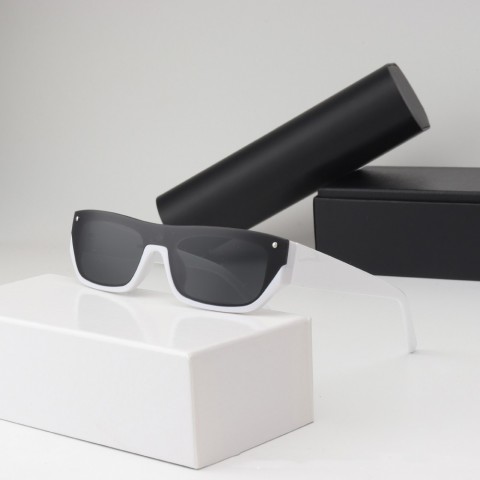 2025 Designer Unisex Square Sunglasses with UV400 Protection