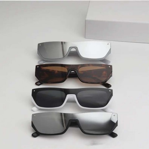 2025 Designer Unisex Square Sunglasses with UV400 Protection