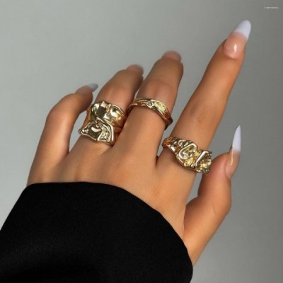 Elegant Wrinkled Metal Cluster Ring Set for Women 2025 Trendy Vintage Cocktail Jewelry Gift