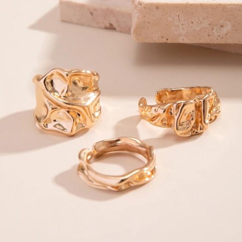 Elegant Wrinkled Metal Cluster Ring Set for Women 2025 Trendy Vintage Cocktail Jewelry Gift
