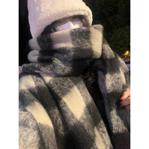 Yushuxin Women's Versatile Winter Warm Black and White Checkered Scarf W240927