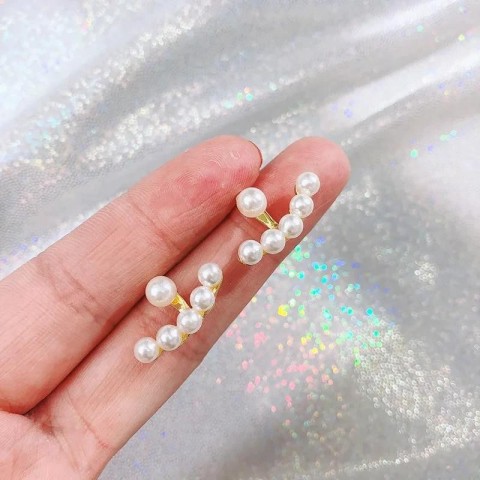 Stud Pearl Earrings for Women - Trendy Jewelry for Birthday Parties