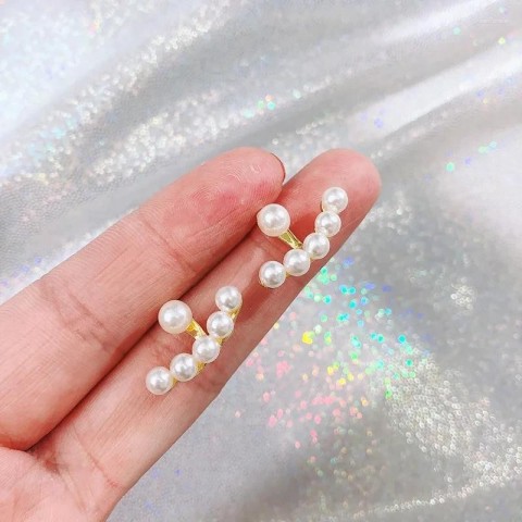 Stud Pearl Earrings for Women - Trendy Jewelry for Birthday Parties