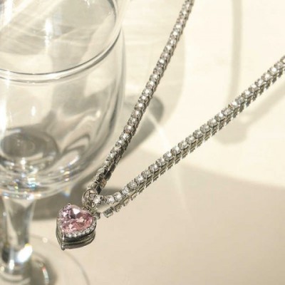 Korean Style Women's Pink Heart Pendant Necklace with Shiny Crystal Rhinestones